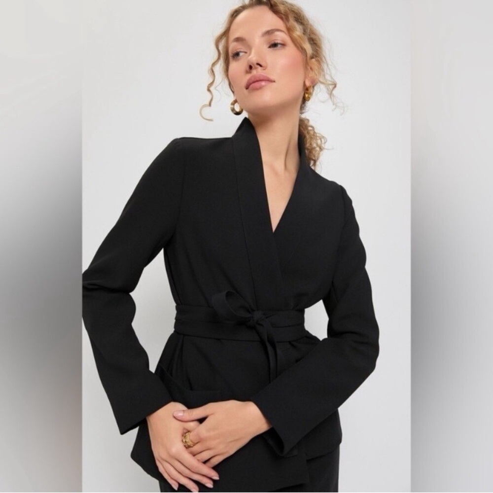 Tuckernuck Gracie Wrap Blazer Black Size M NWT Tie Waist Work Jacket